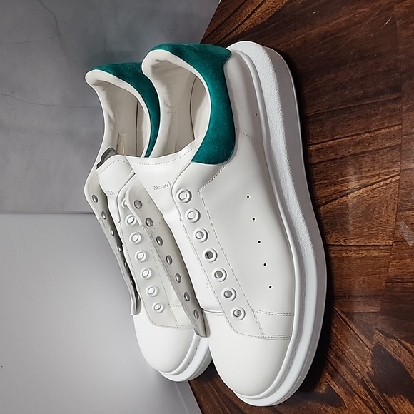 Men Alexander McQueens Size 45 - Picture 3 of 5